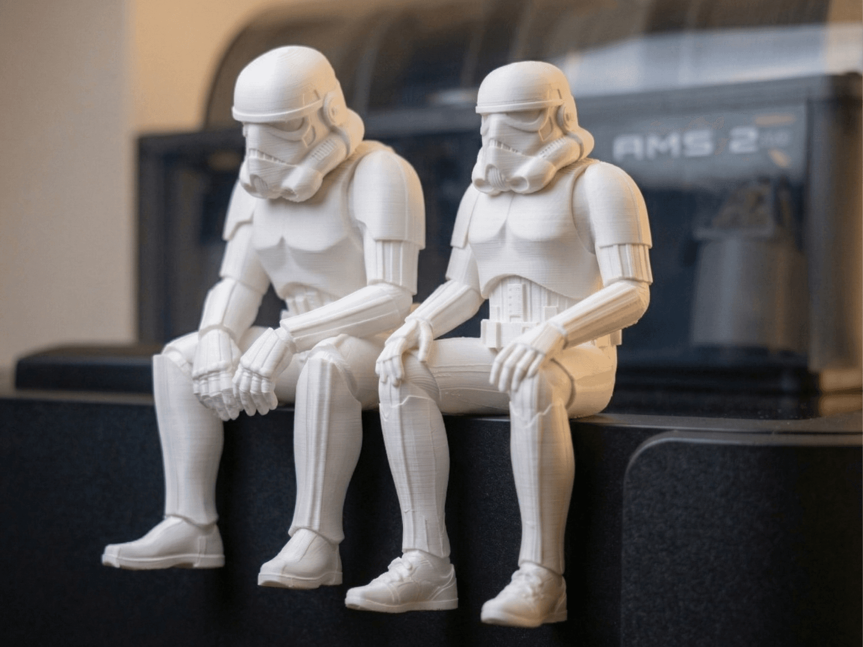 Sitting Stormtroopers - Sad/Shoes