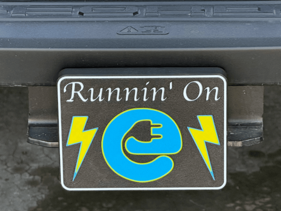 Hitch Cover - Runnin' On e