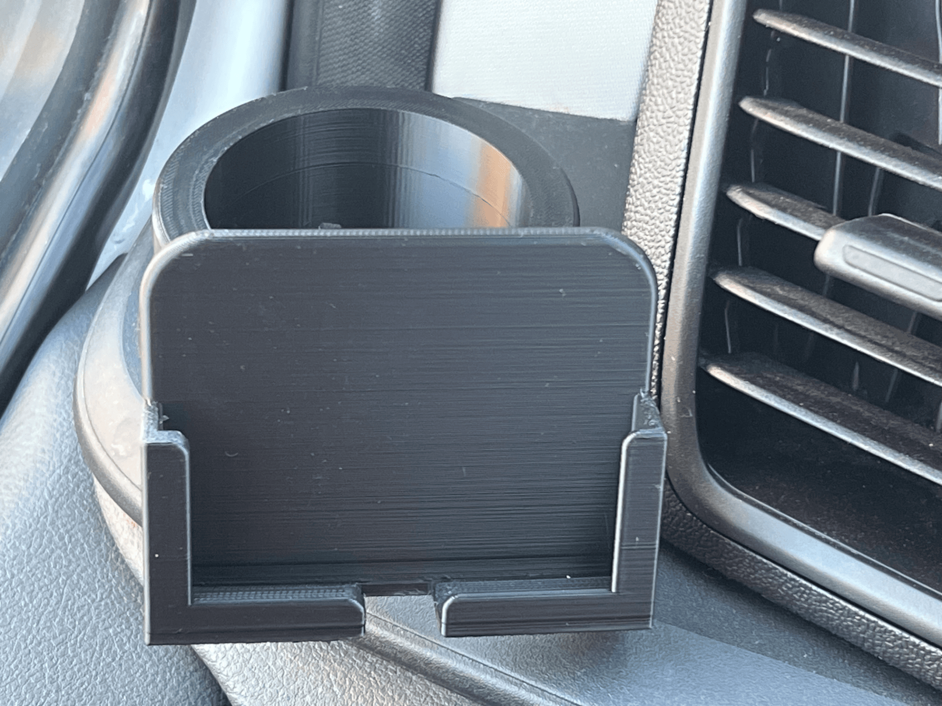 Phone holder for Ford Transit – coffee cup holder