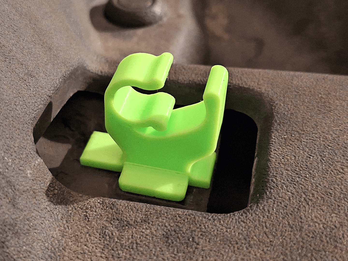 Automotive Hood Rod Clip