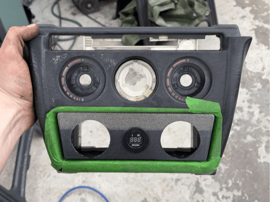 Mercedes 190 (W201) Radio delete / Blanking Plate