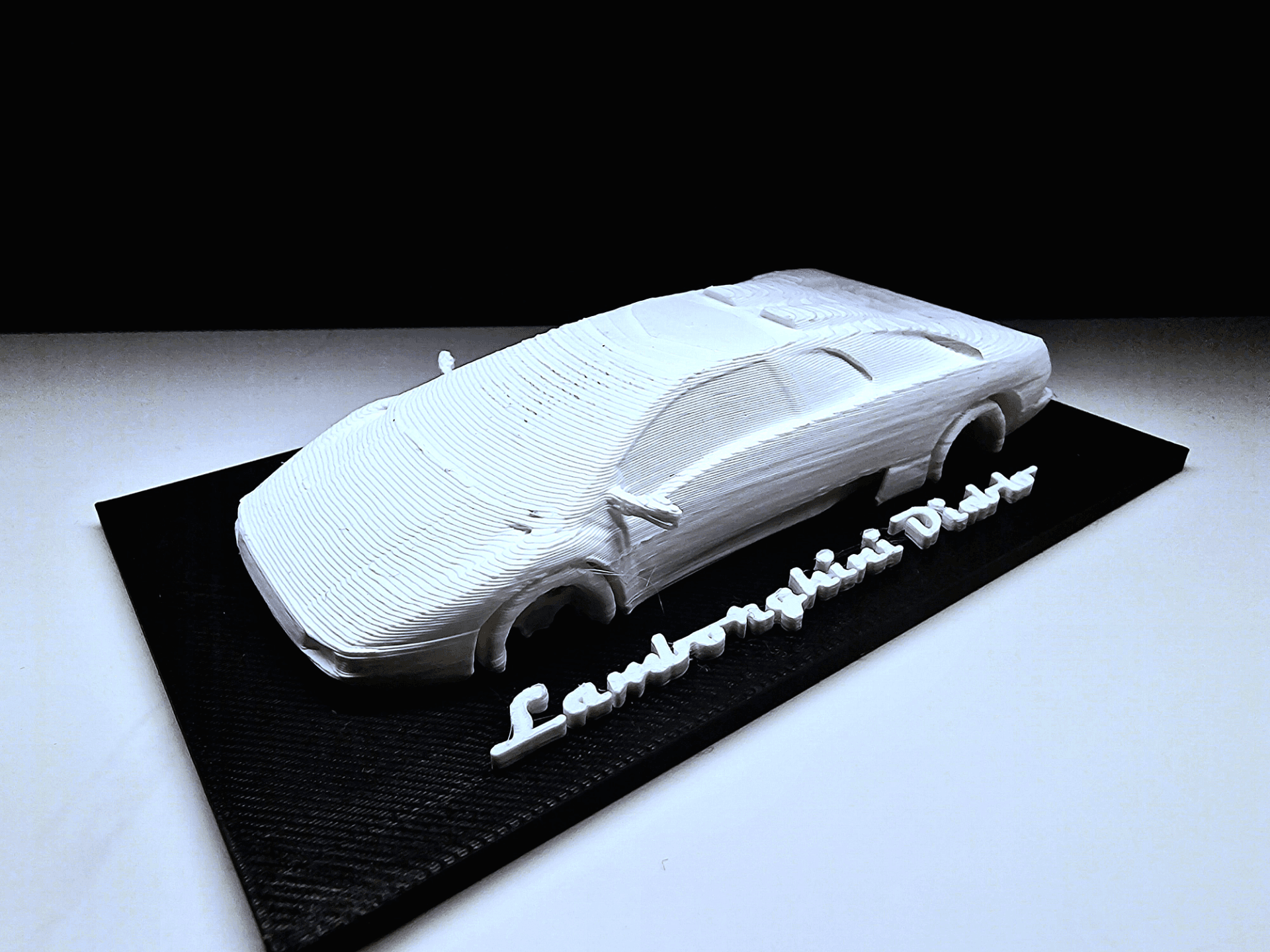 Lamborghini Diablo - CAR STATUE