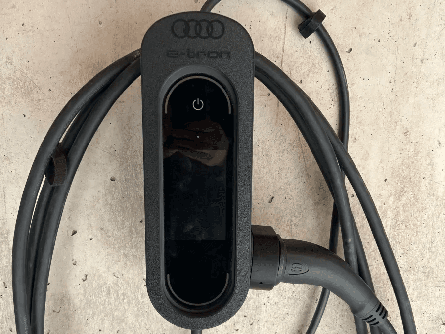 Porsche connect / Audi connect