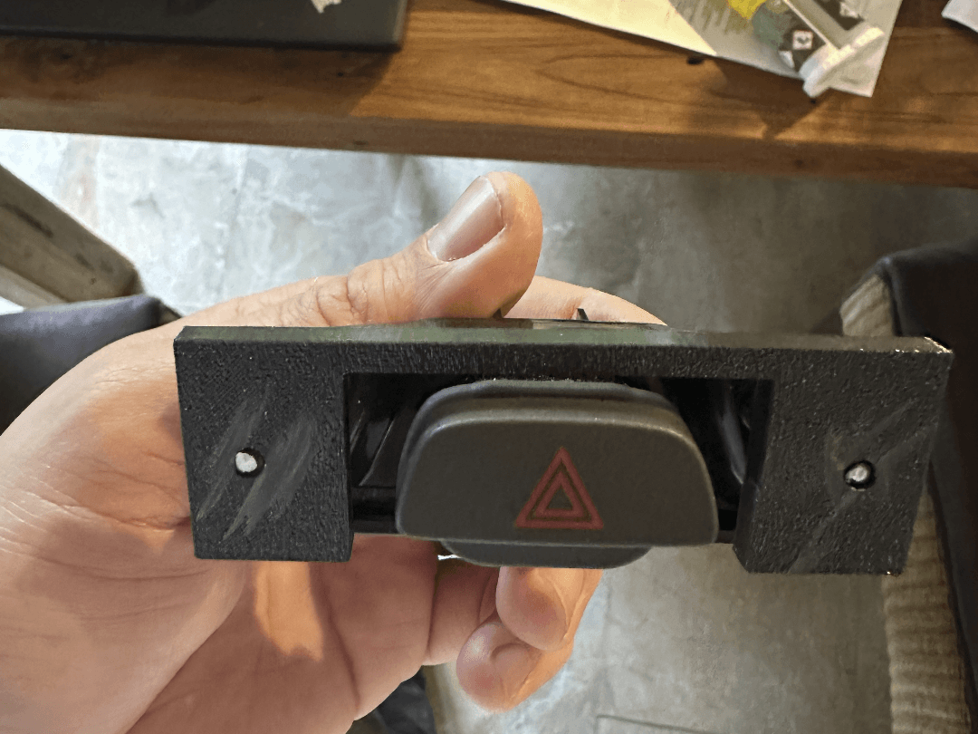 Warnblinker Halter für Carplay Ford Fiesta MK6