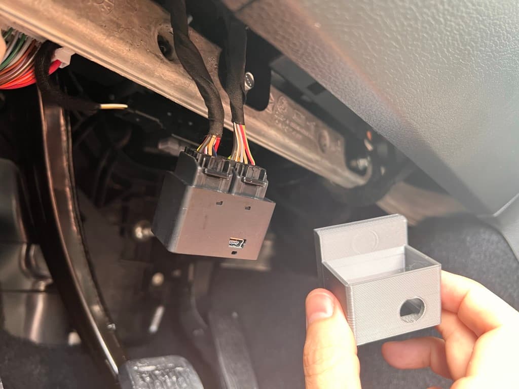 Tazer Magnetic bracket for Jeep Wrangler JT or JL