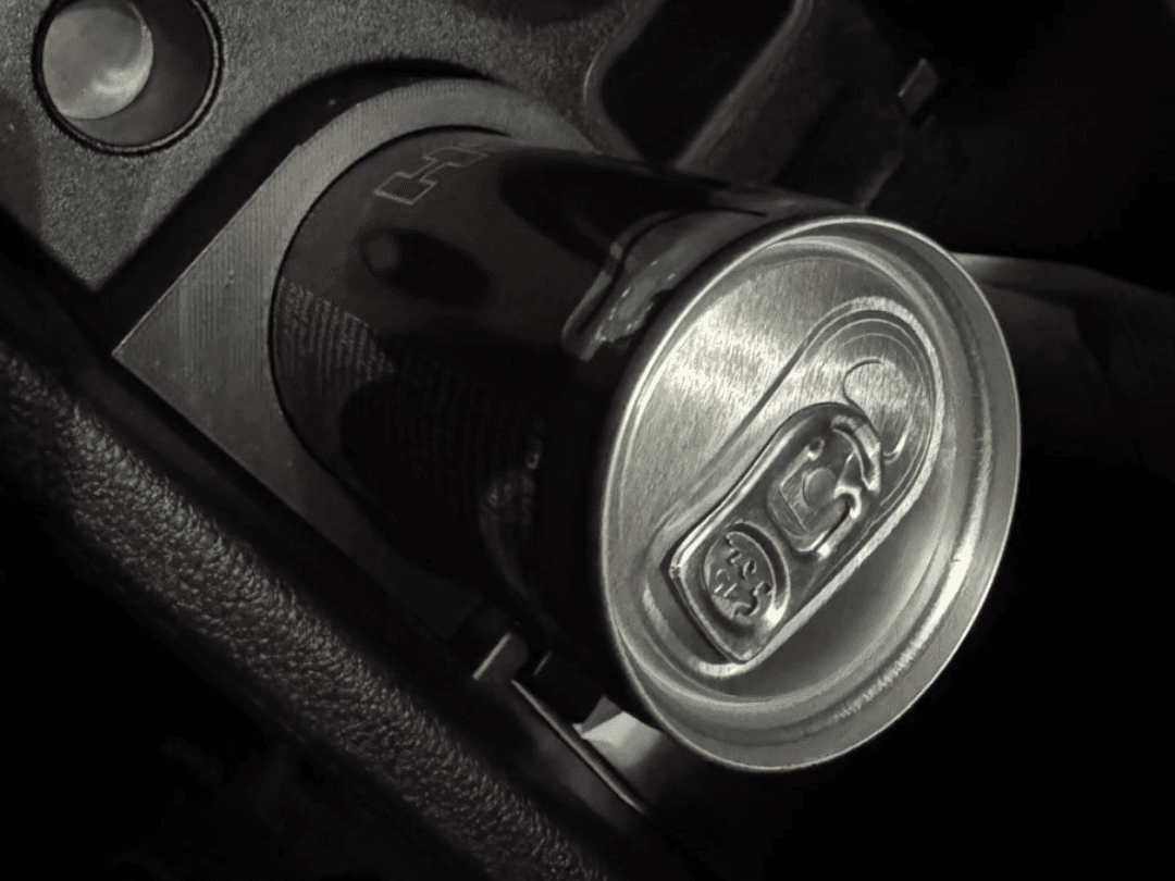 Skoda Karoq Dosen Adapter ( Red Bull ) 