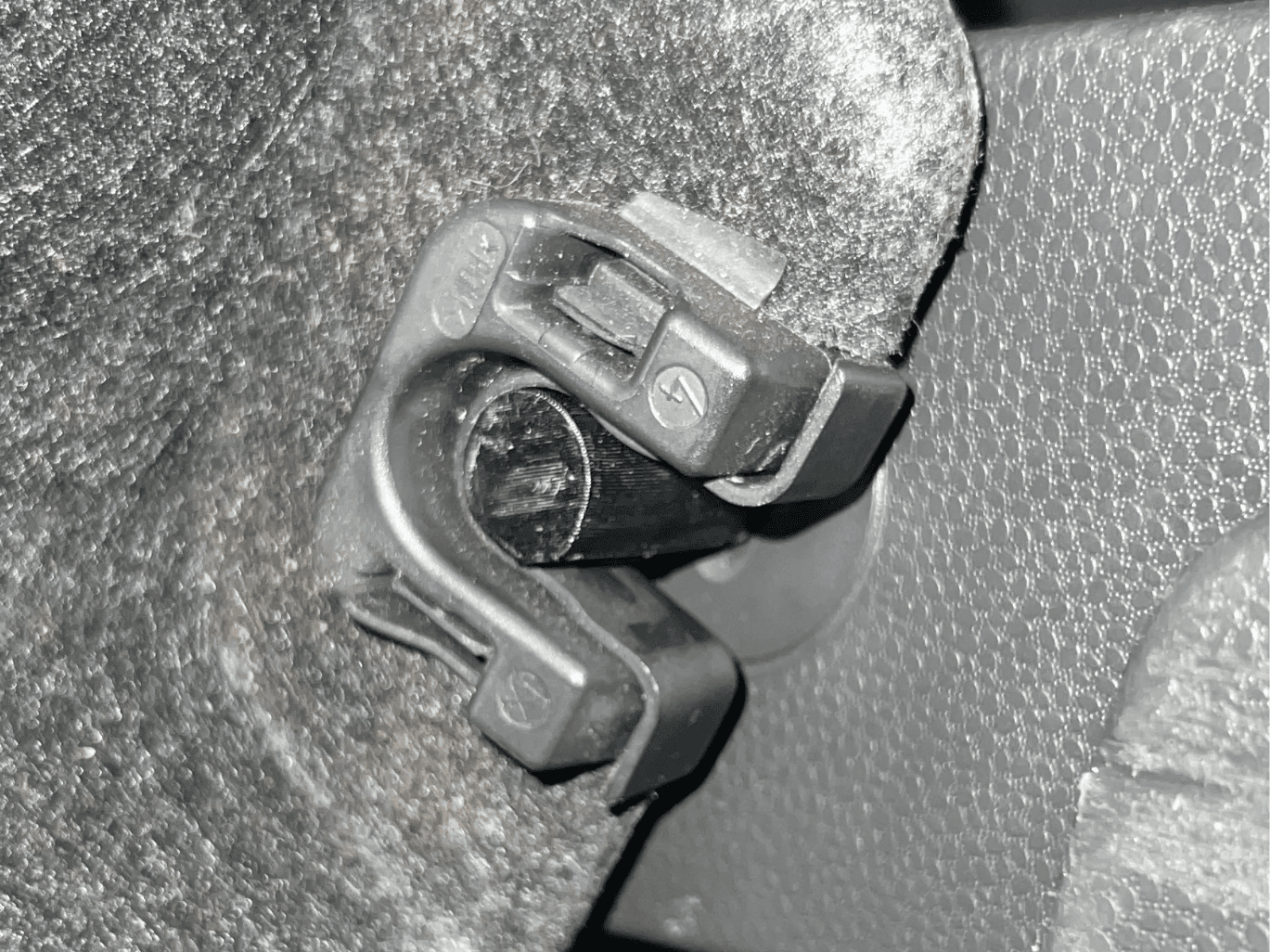 Ford Fiesta MK7 Boot Tray Pin