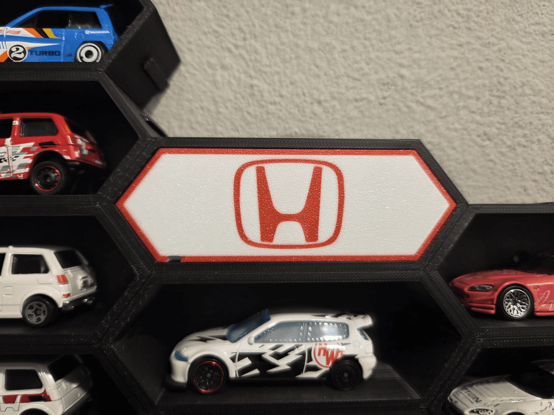 Honda logo insert for the famous 1:64 box