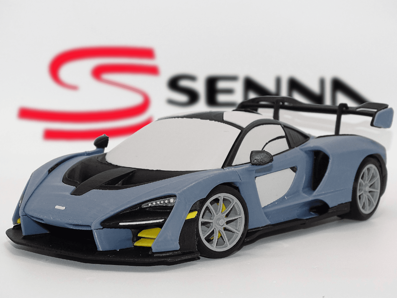 McLaren Senna w/ Steering Wheel 1:19 Scale