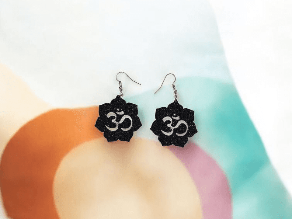 Omalotus earrings