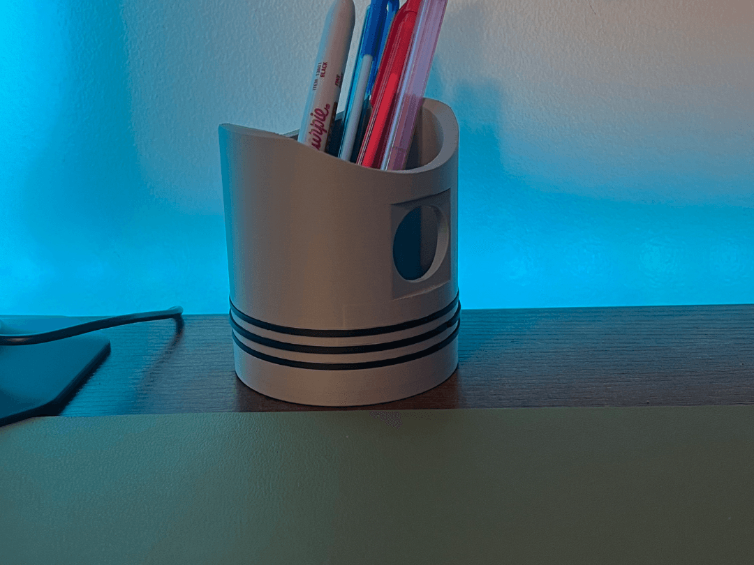 Piston Head Pen Holder