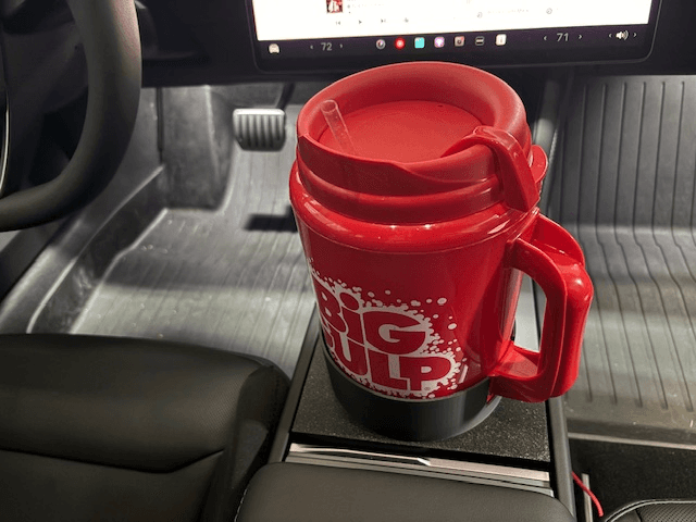 Model 3 52 oz Big Gulp Cup holder adapter