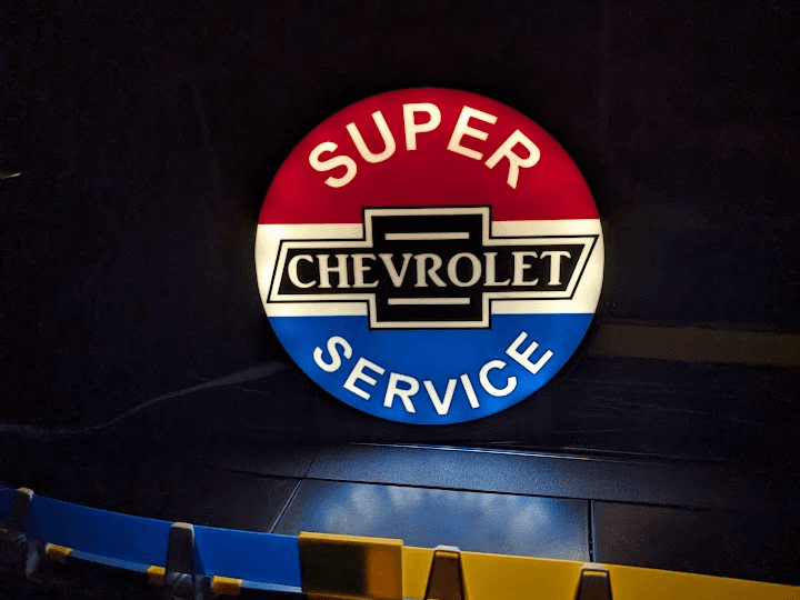 lightbox chevrolet service