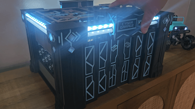 Cyber Garage - Auto Doors (CyberBrick)