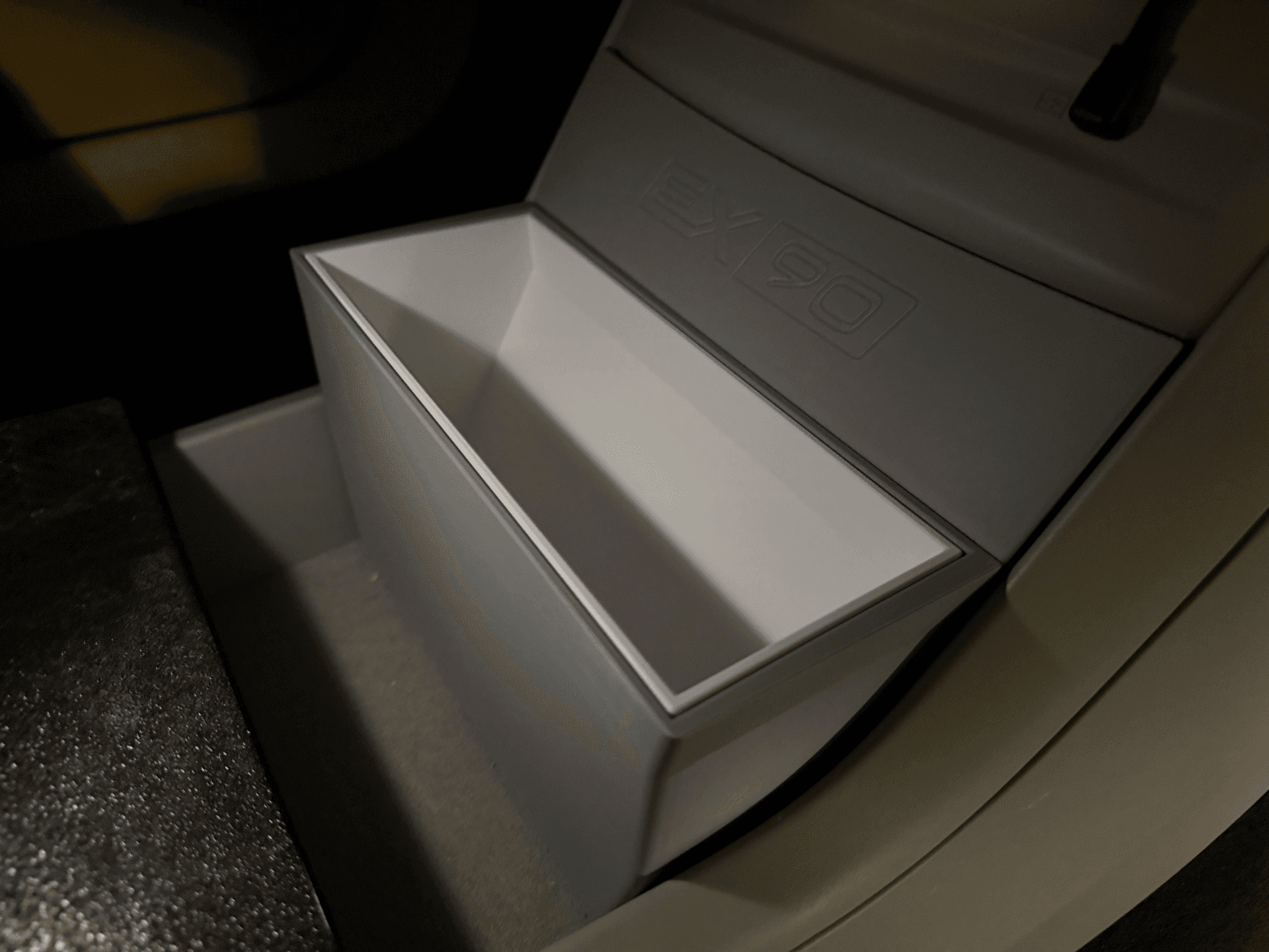 Volvo EX90 Under Storage Bin