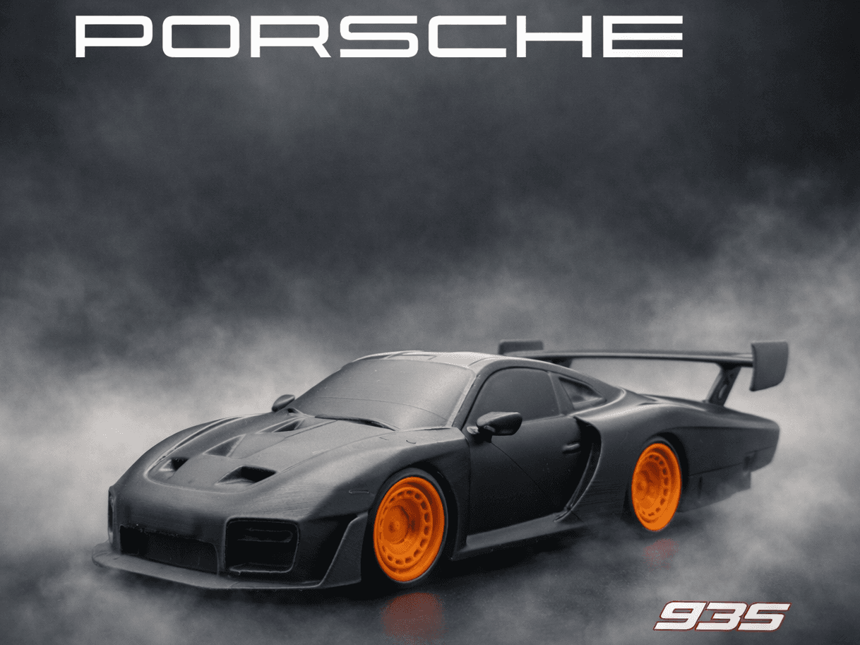 2019 Porsche 935 "Moby Dick" - 1/24 Scale Model! 