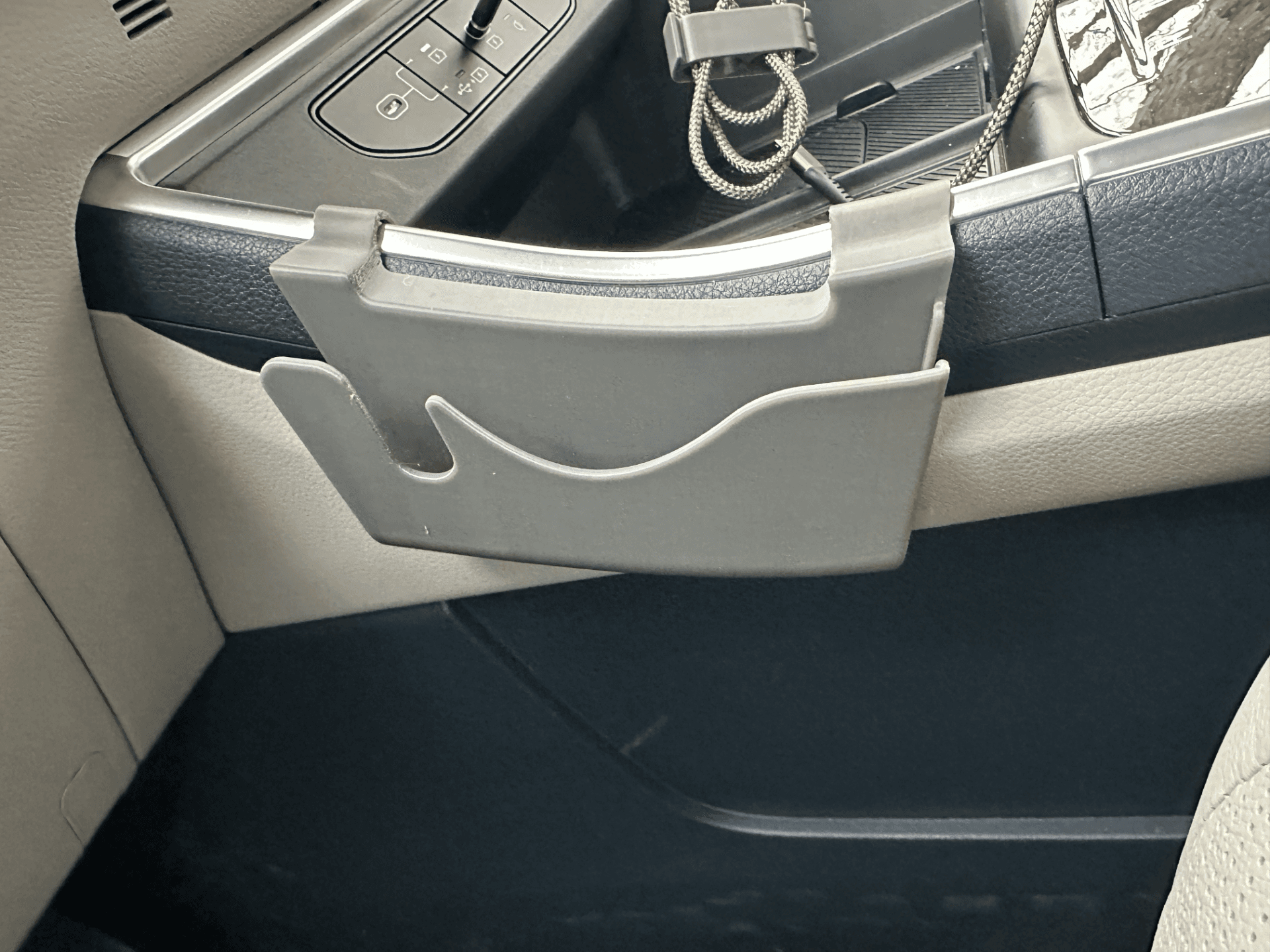 Kia Carnival Center Console Phone Holder
