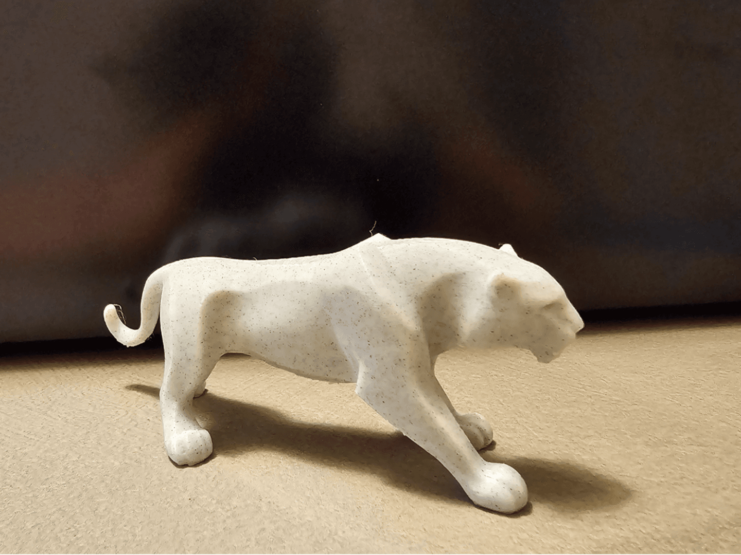 Tiger sculpture