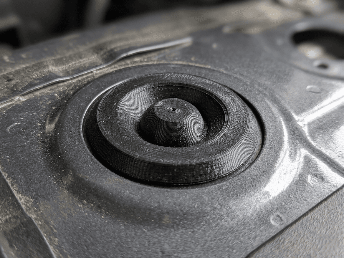 Universal Car Hole Plug / Grommet (TPU) – Scalable