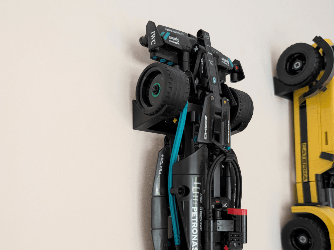 Technic F1 Car Wall Mount
