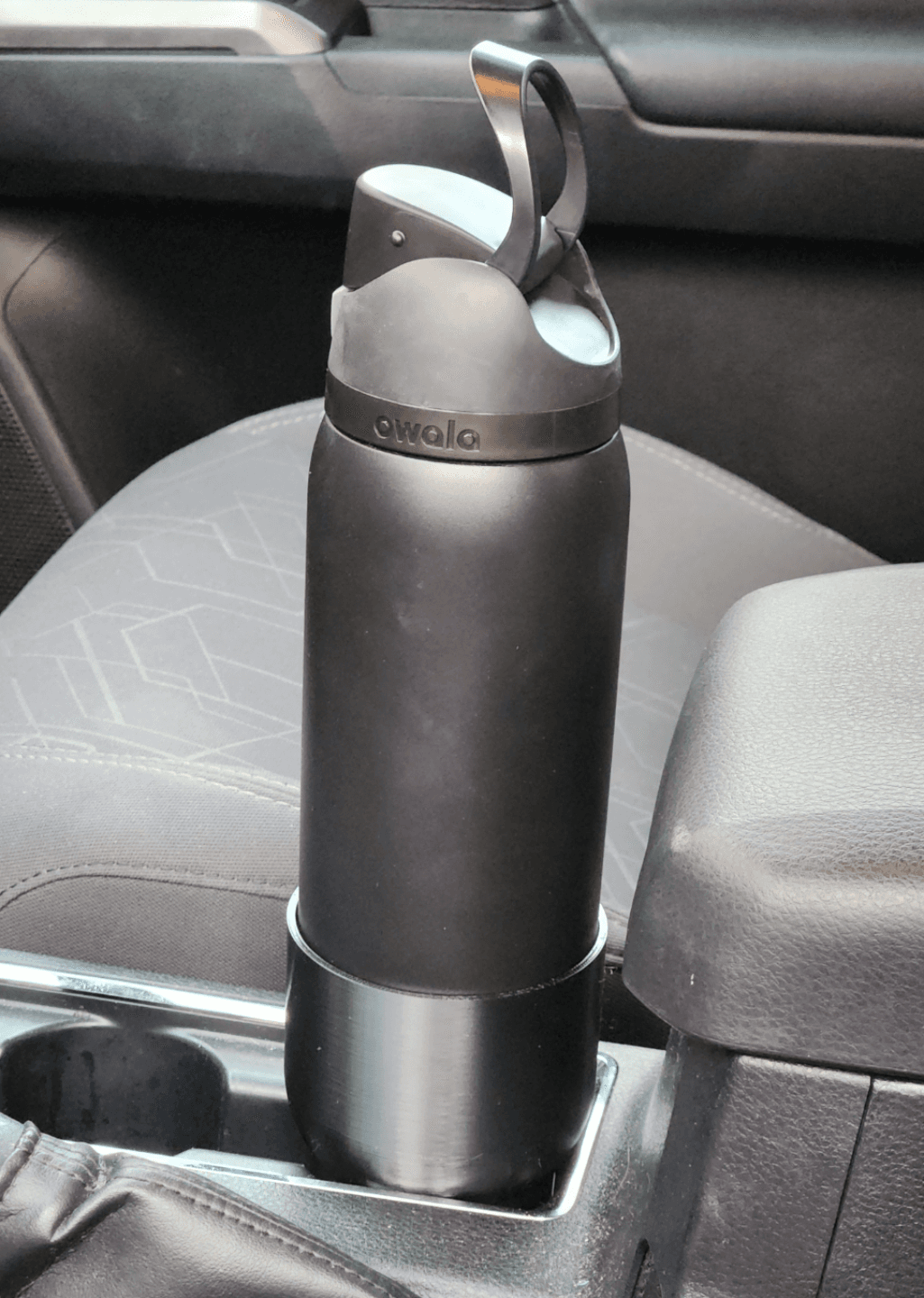 32oz Water Bottle Adapter for Vehicle Cup Holders