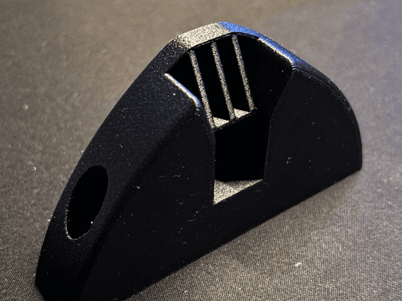 Land Rover Discovery Parcel Shelf Bracket