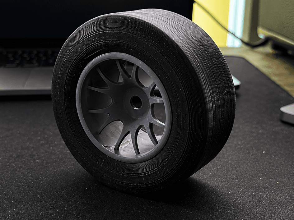 1/7 Scale RB19-Style F1 Wheel & Tire Display Model