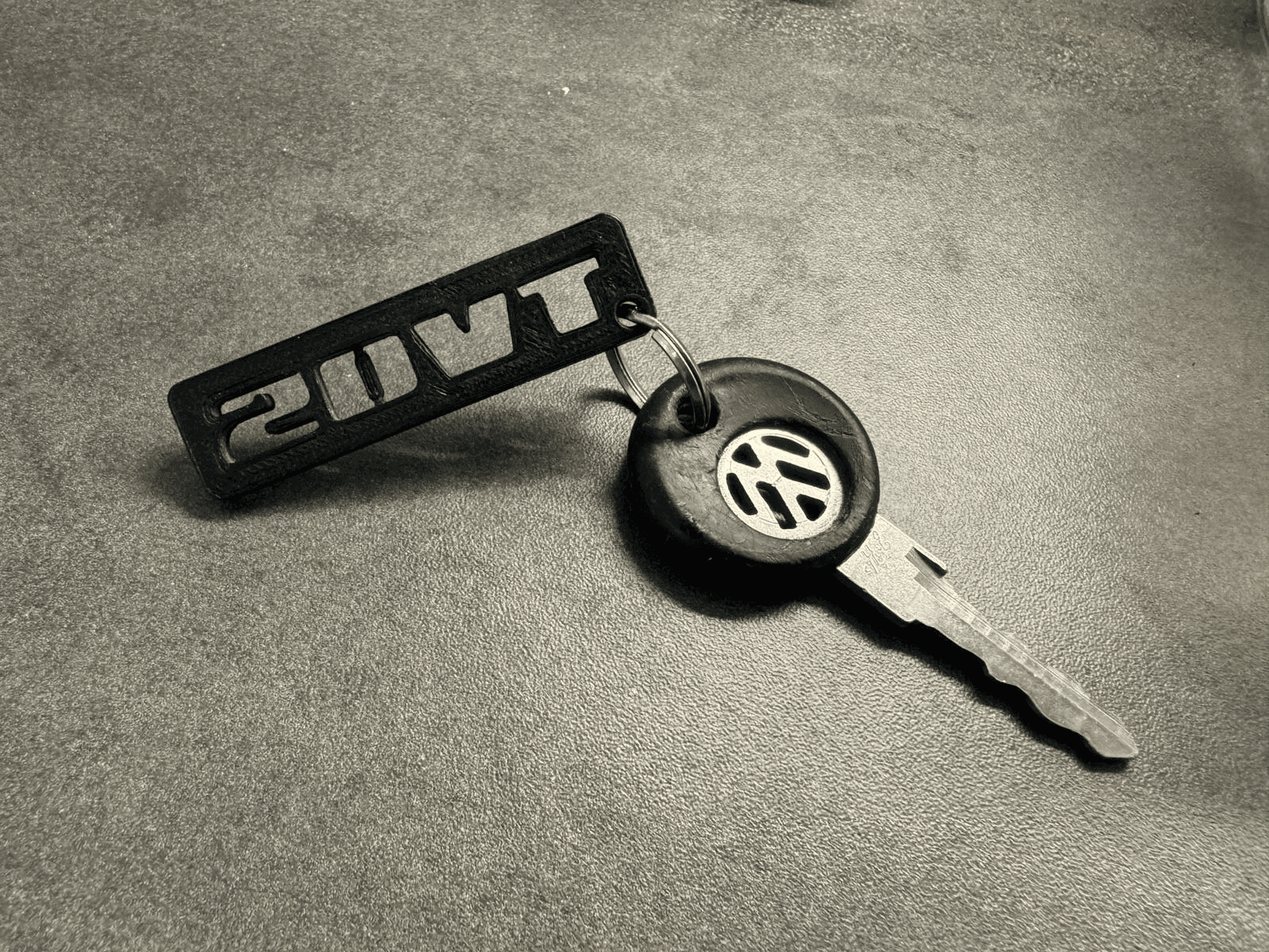 20VT keychain