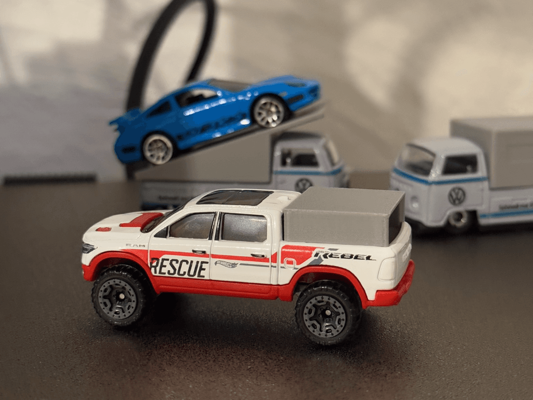 1/64 Dodge Ram 1500 Rebel Bed open cabin