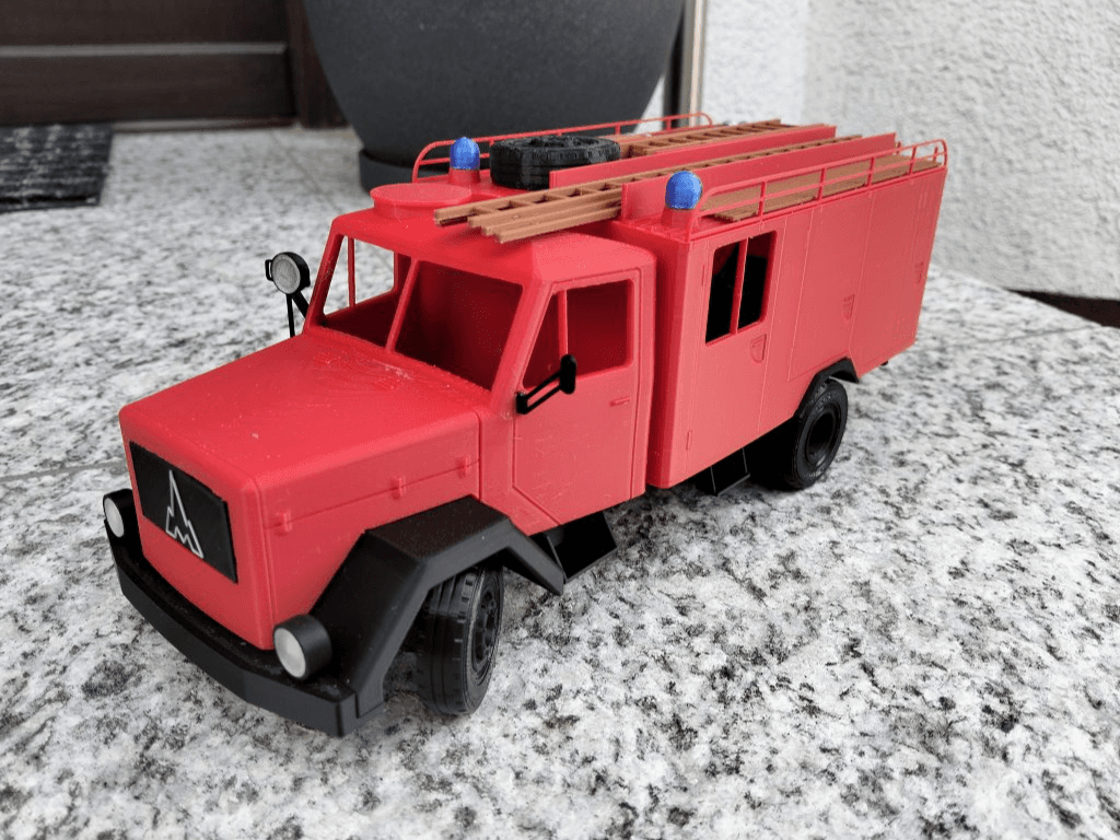 (CyberBrick) Magirus LF 16-TS