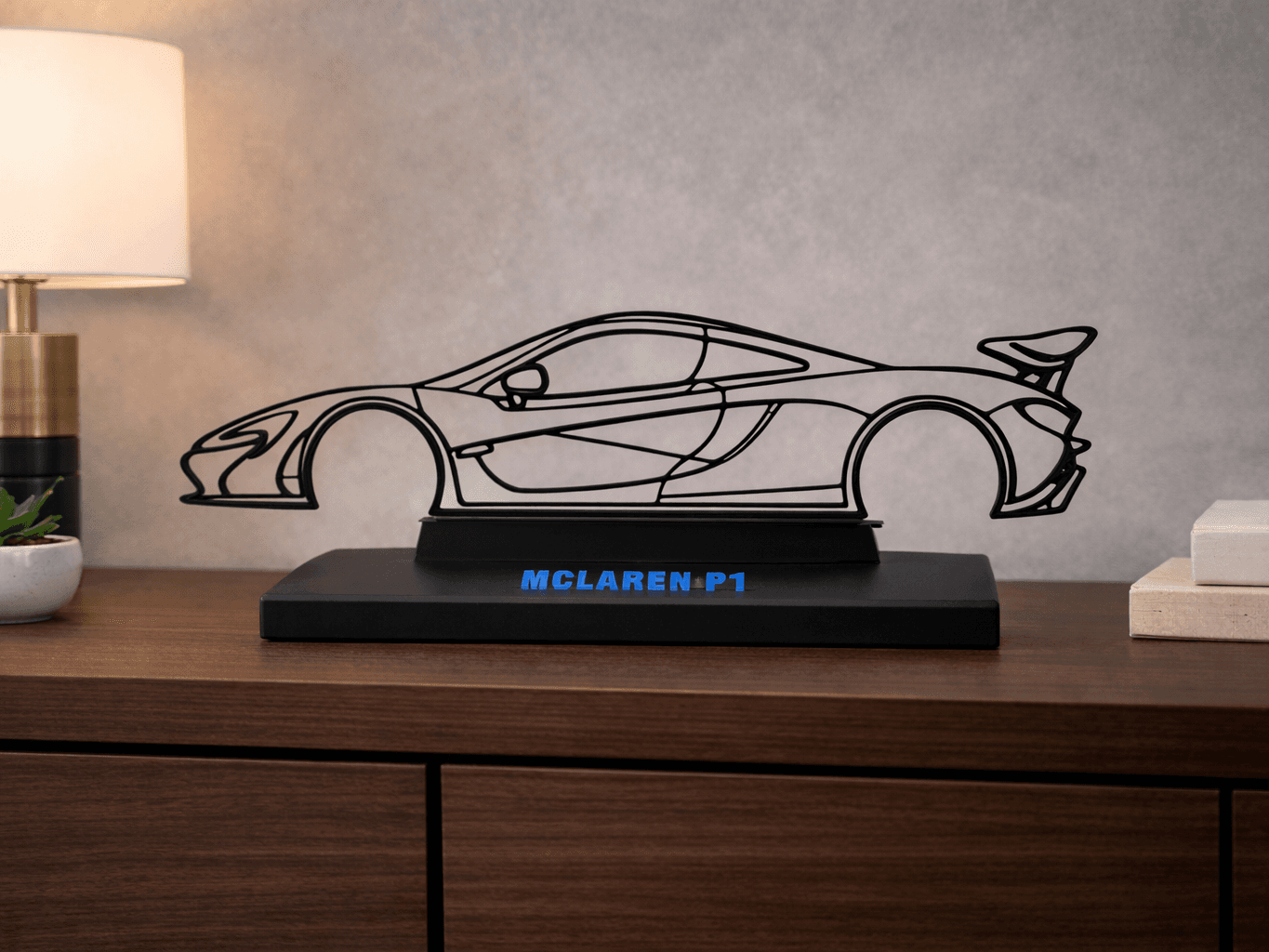 Silhouette McLaren P1