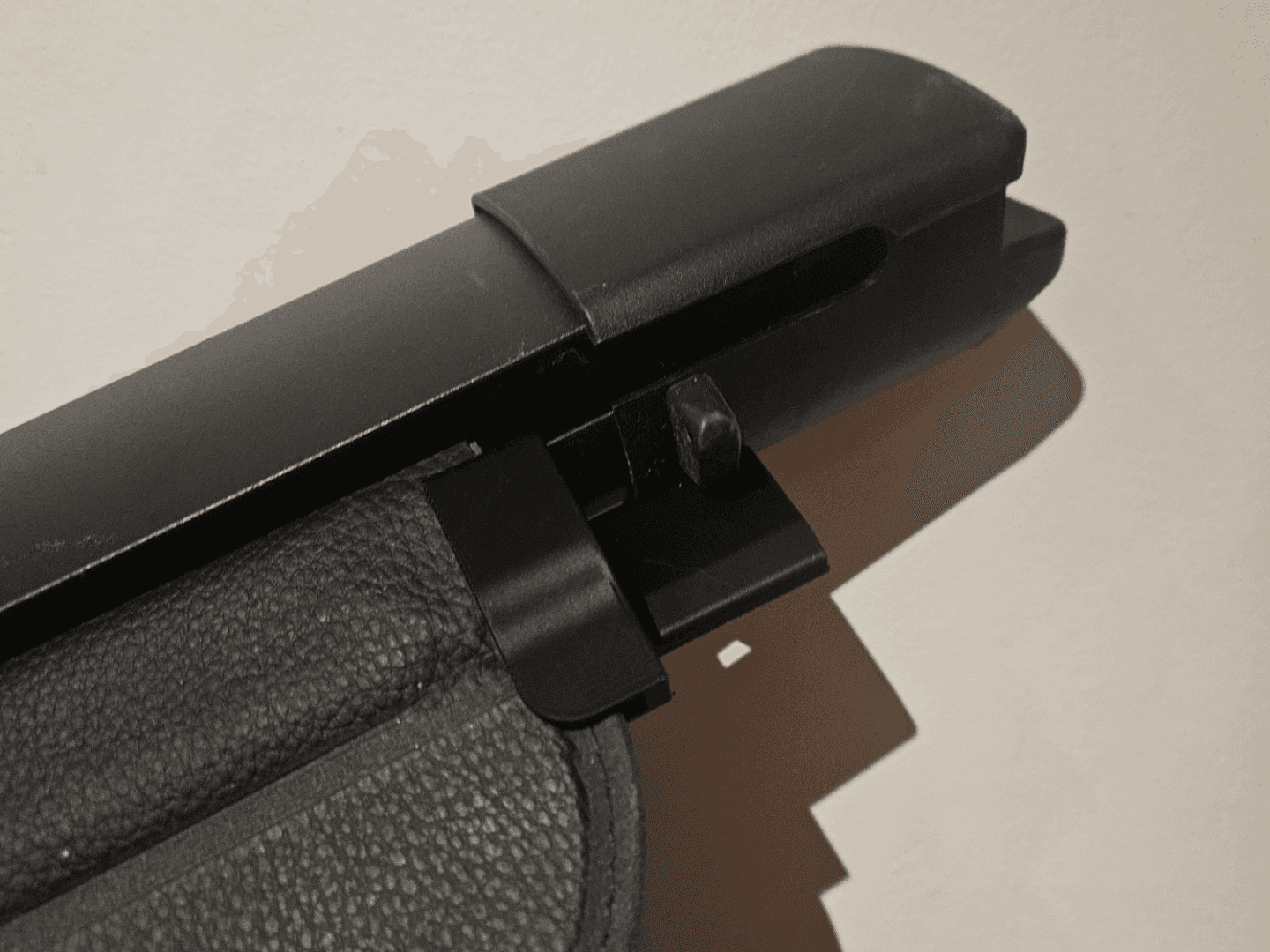 VW Passat B8 Boot Cover guide