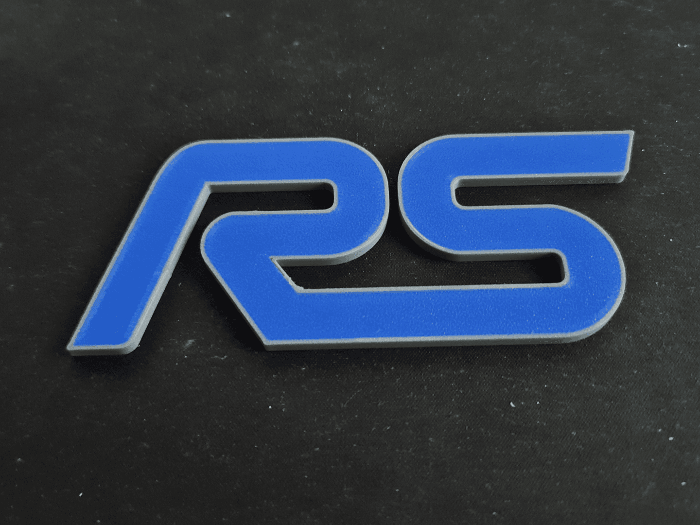 Ford Focus RS Magnet Logo