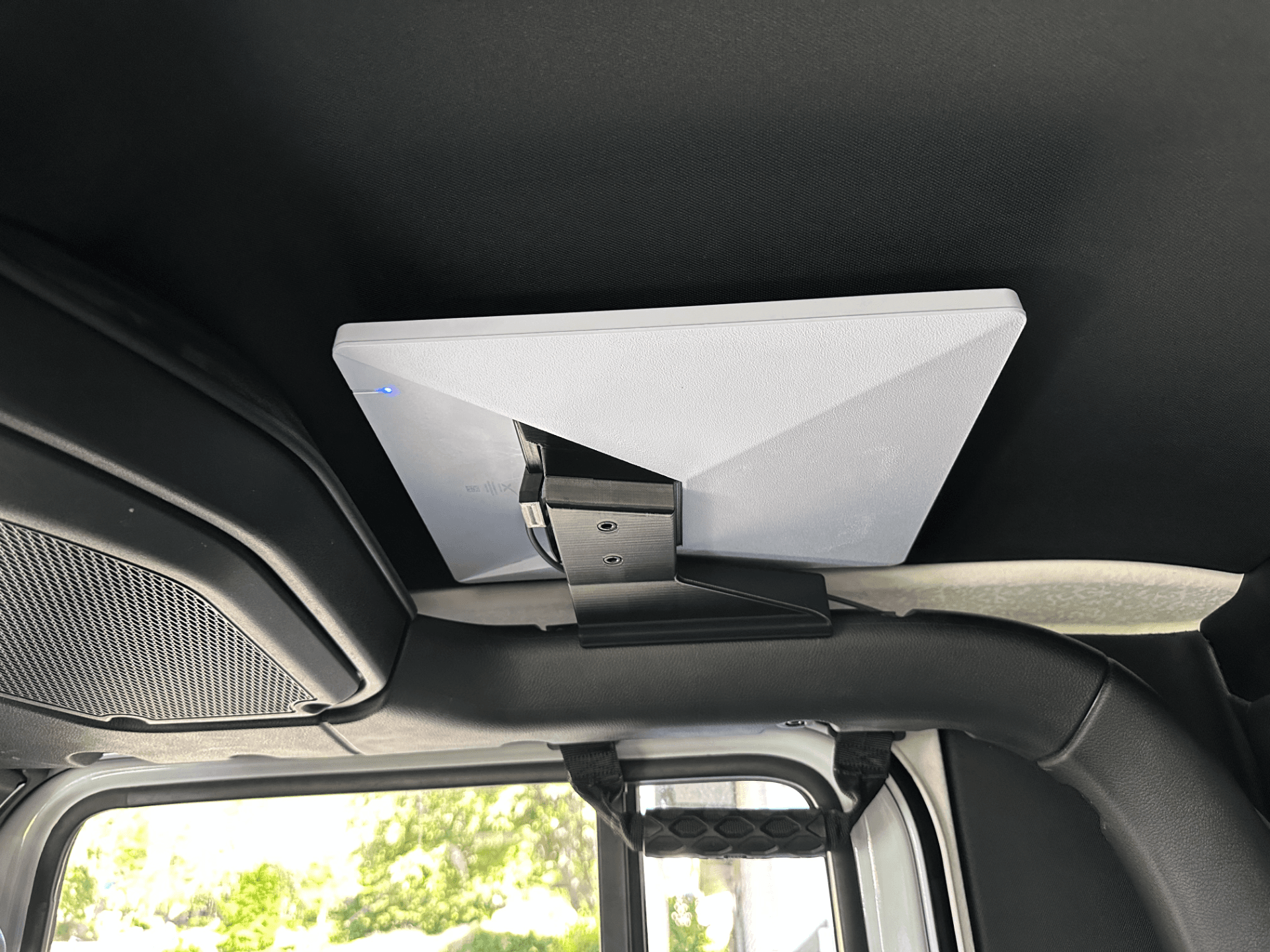 Jeep Gladiator (JT) – Starlink Mini Interior Mount