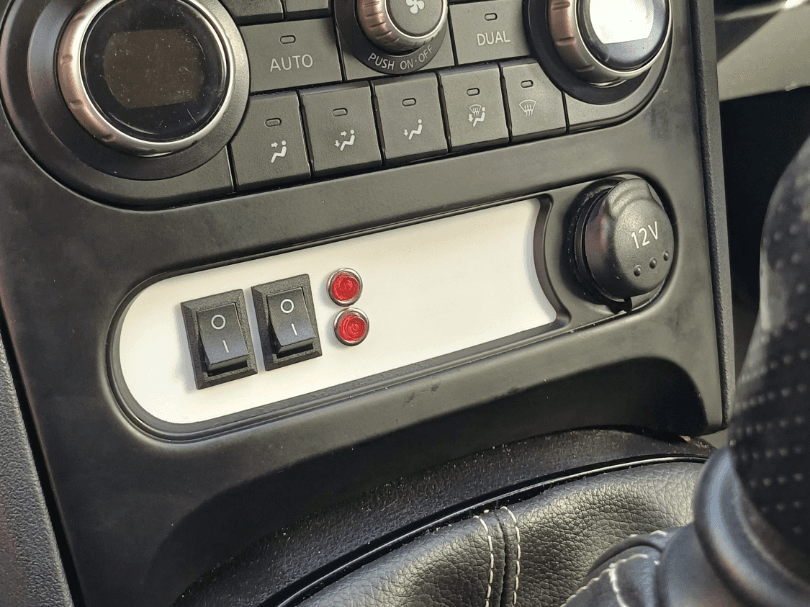 Switch and Button Panel for Nissan Qashqai J10