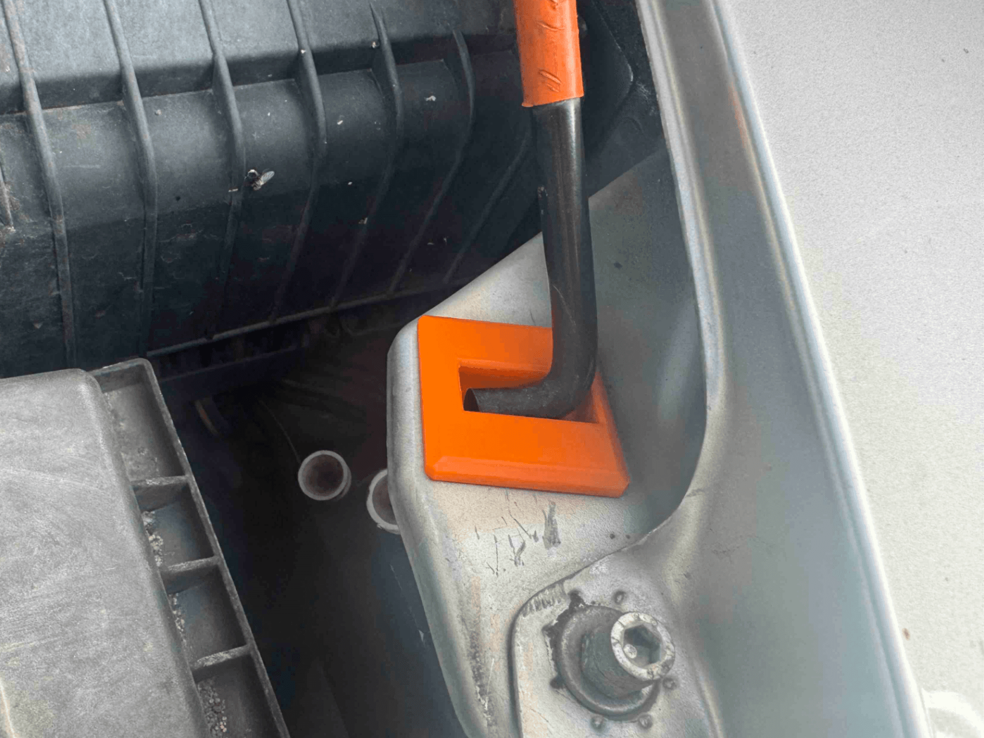 Hood Prop Holder for Skoda Octavia mk2