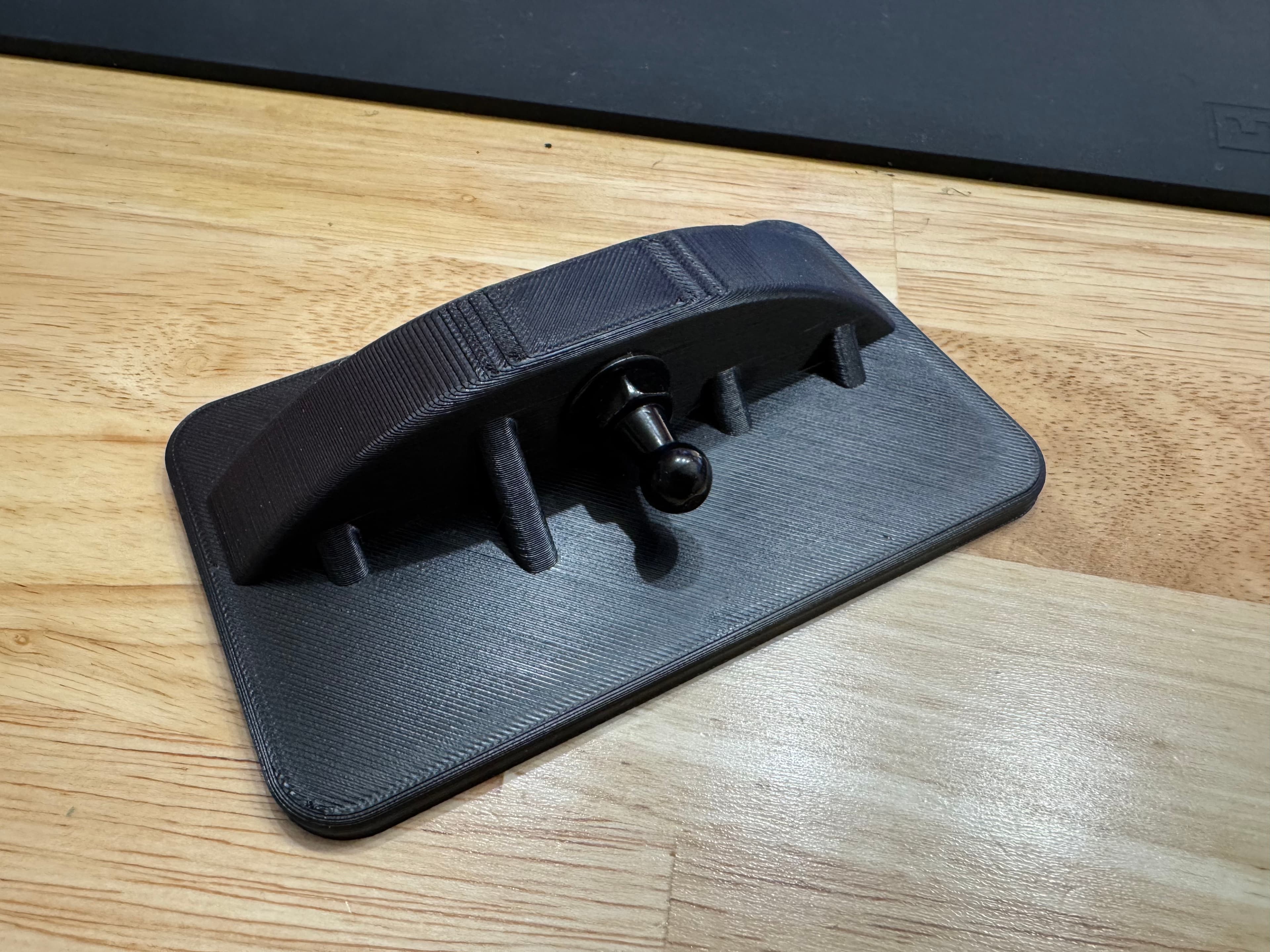 BMW X3 / X4 Trunk Strut Bracket - G01 G02 F97 F98