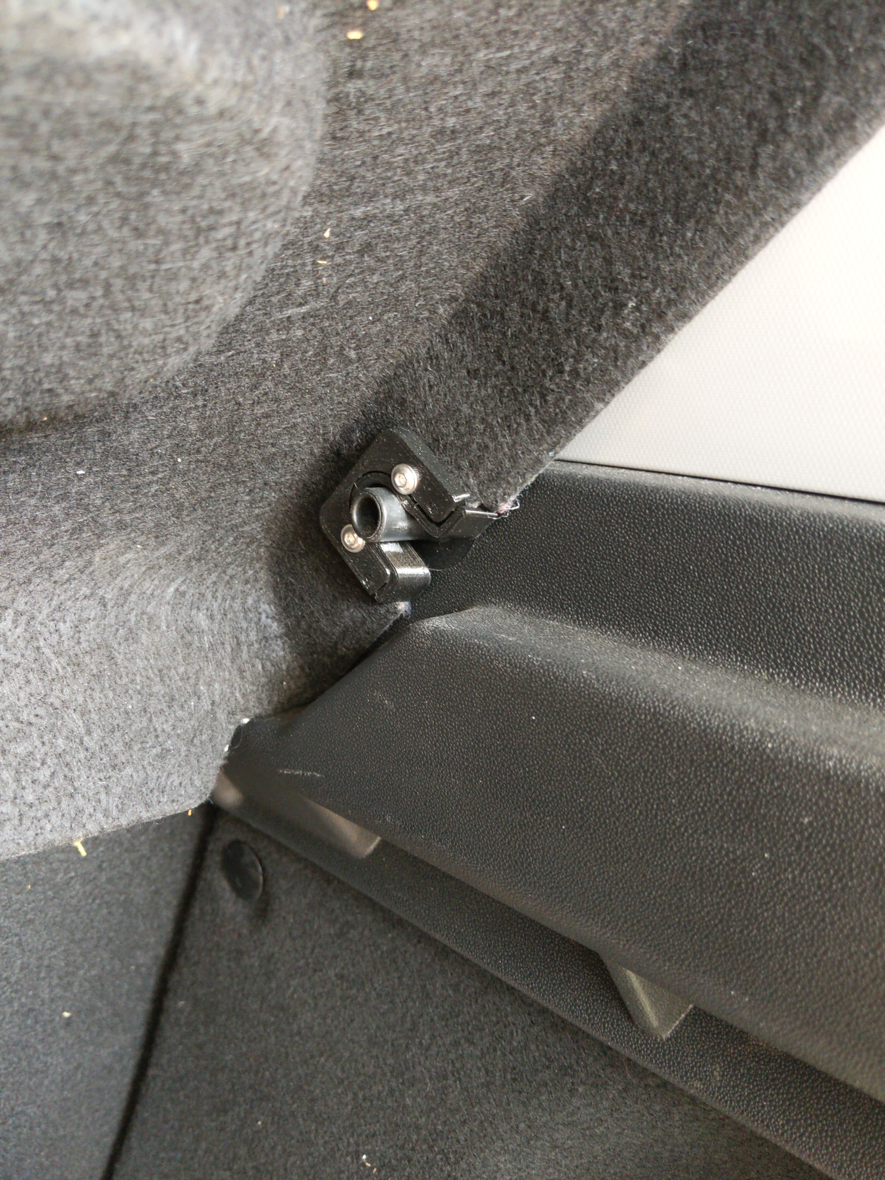 clip for citroen c3 backshelf