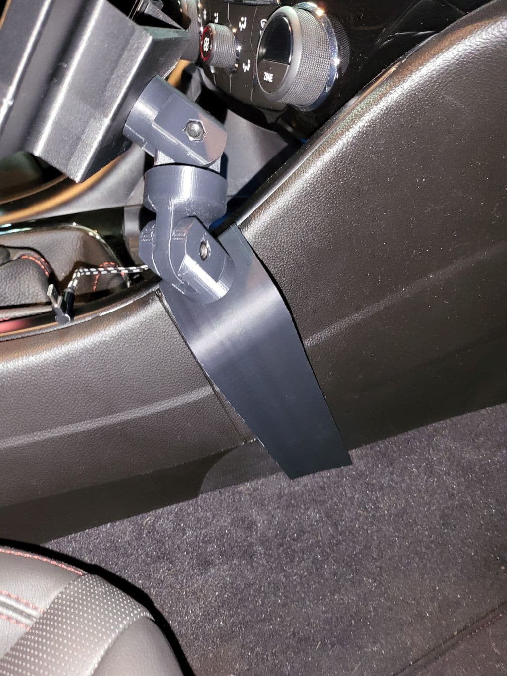 Chevy SS aka Holden Commodore Phone Mount Point