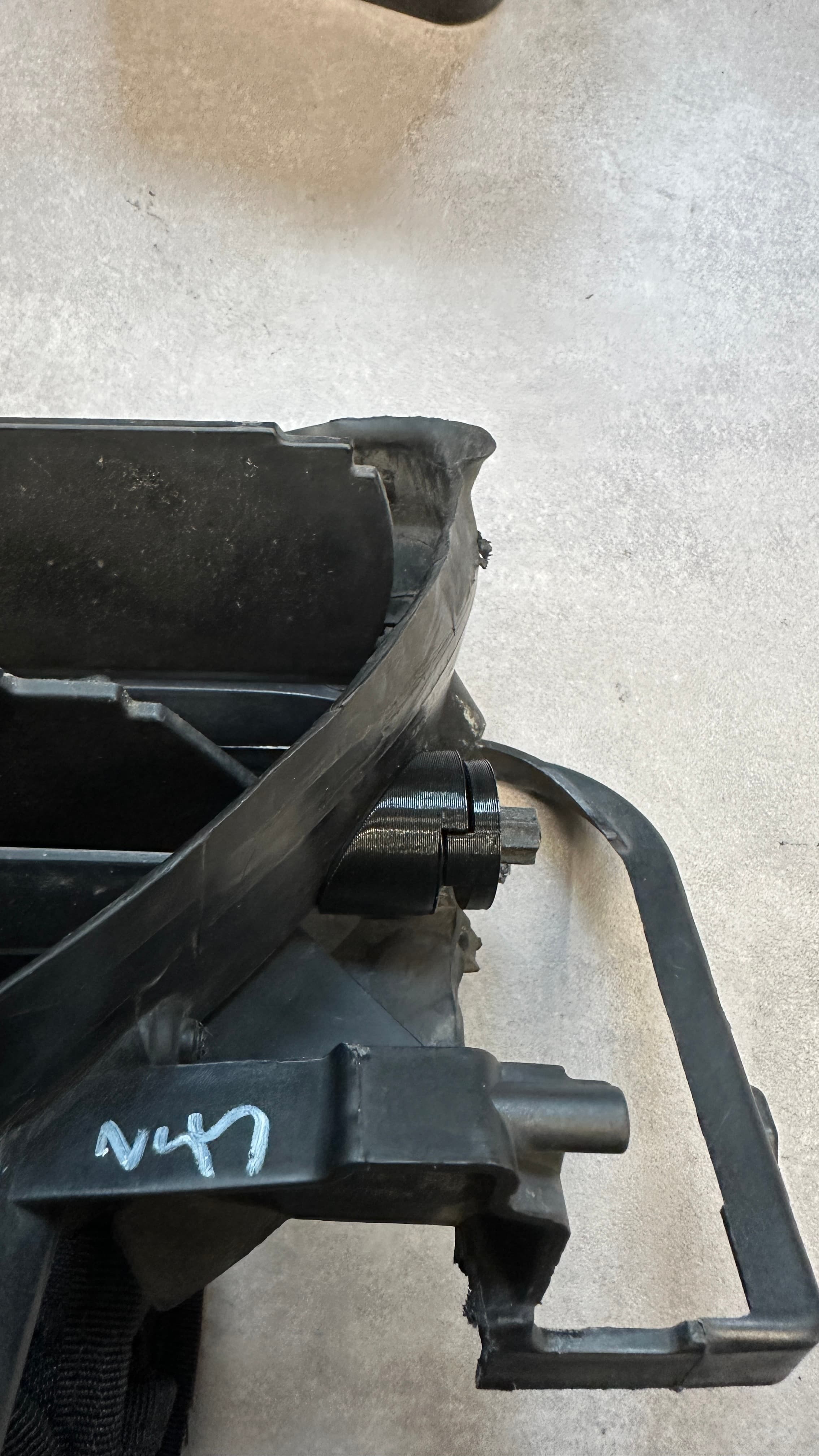 Tesla Model S Active Louver Limit