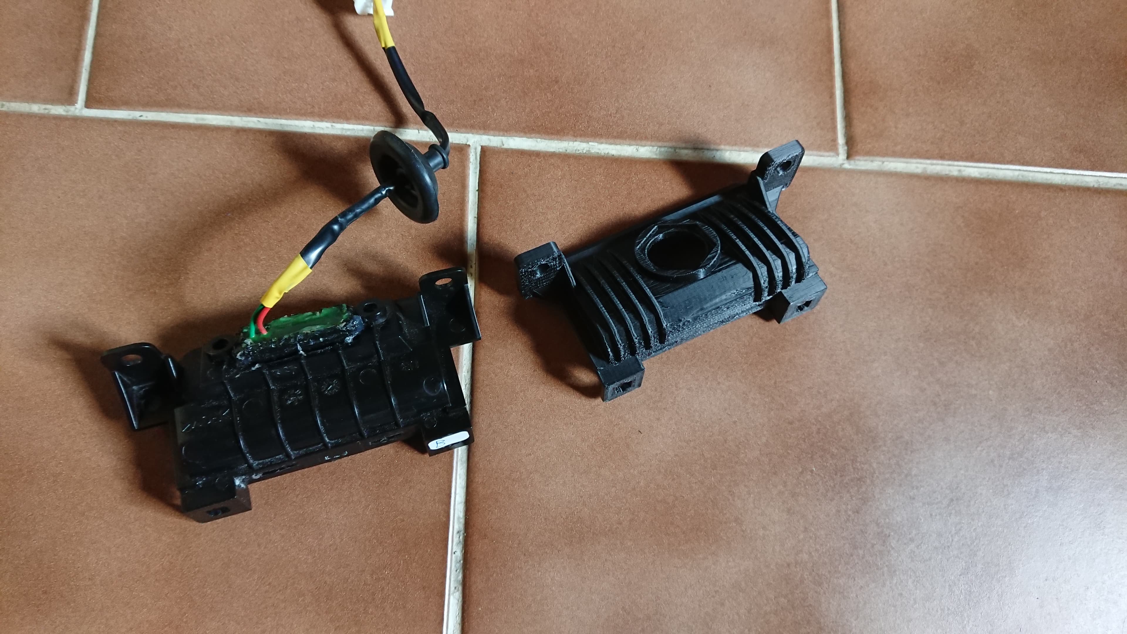 Kia Rio - Trunk Handle Replacement