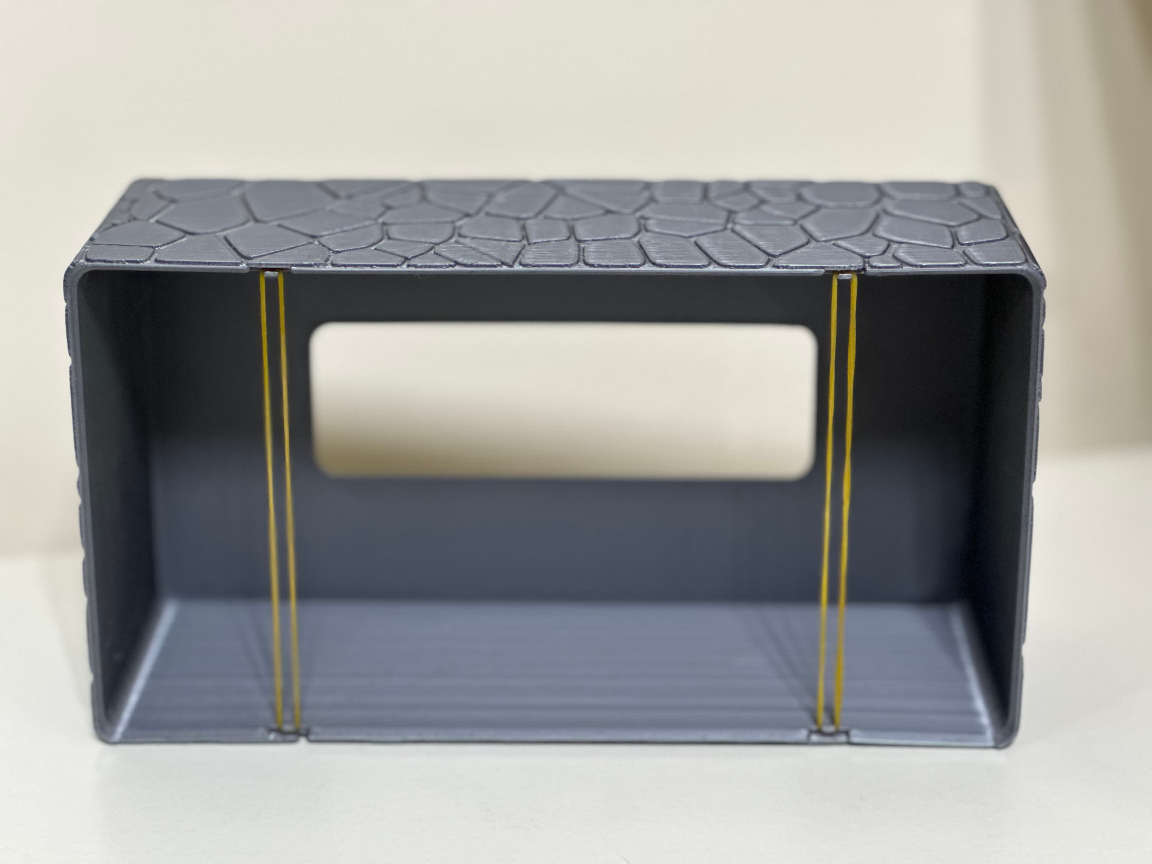 Tissue Box Cover with Curved Stone Pattern - Rubber Band remix