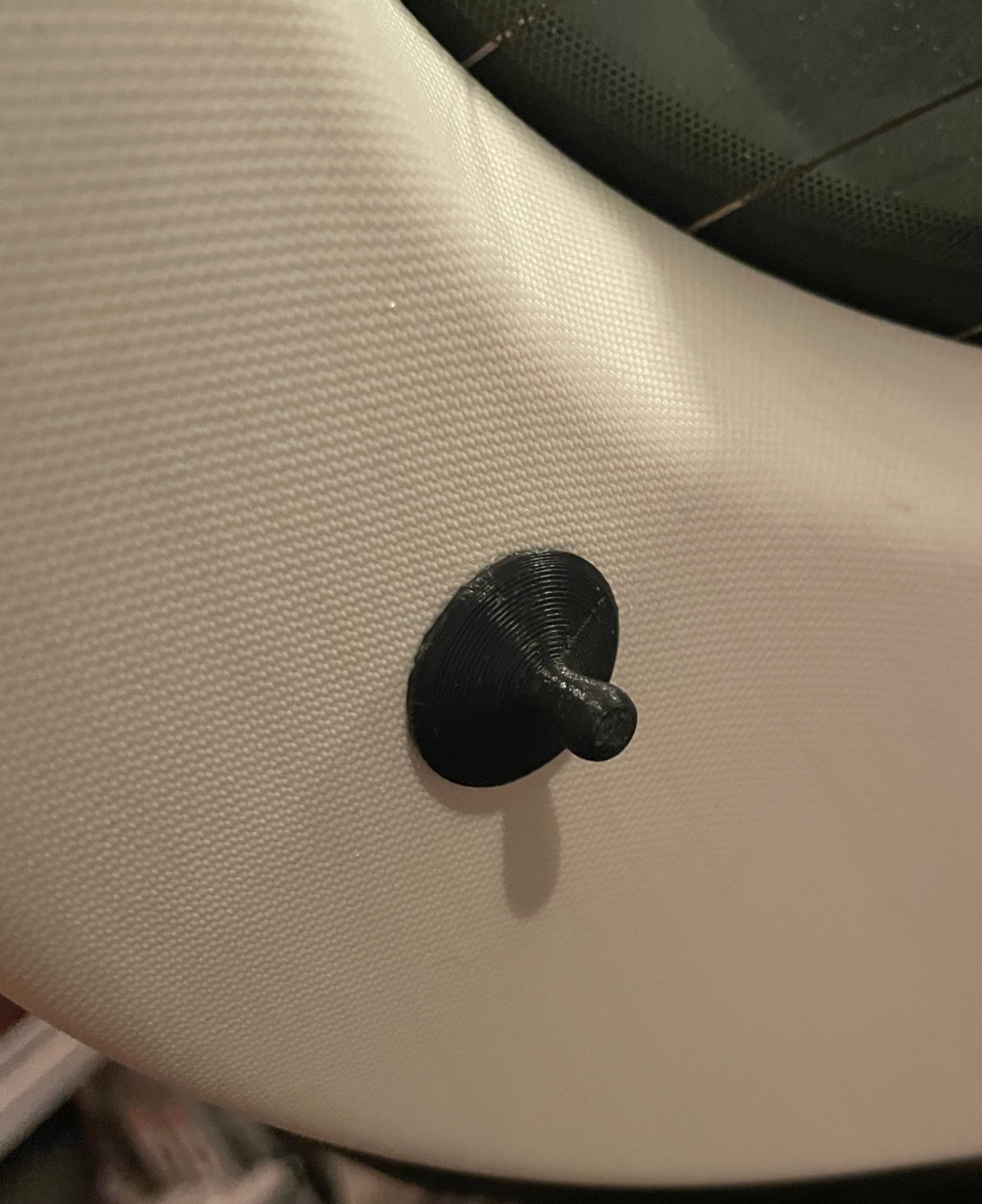 Ford Focus Hatchback Cargo Cover Clip Peg