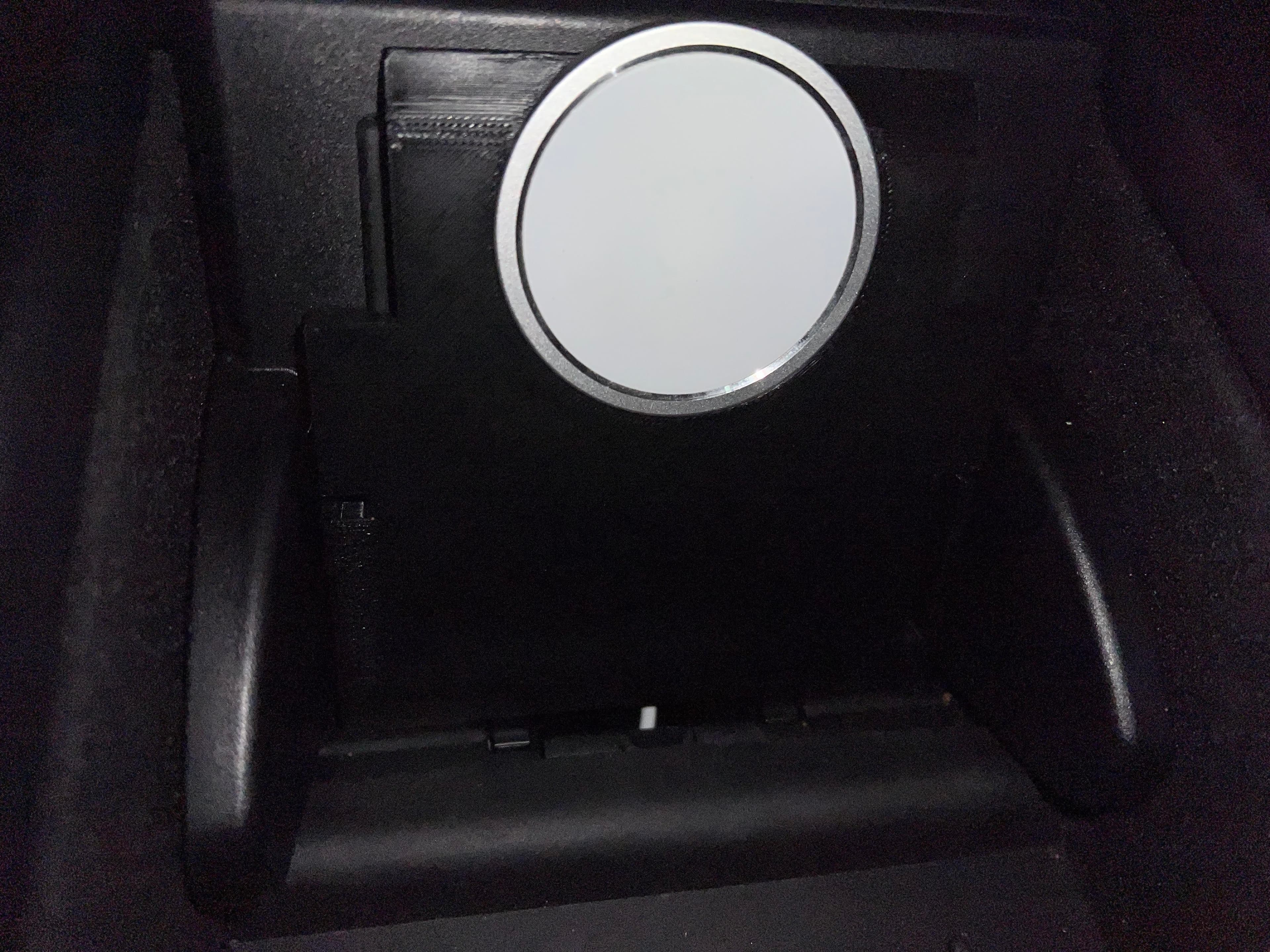Tesla Magsafe Dock - Model S/X 2016-2021
