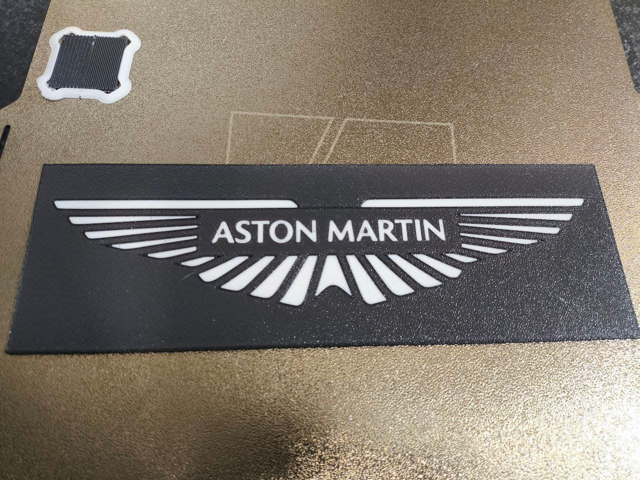 Logo Aston Martin