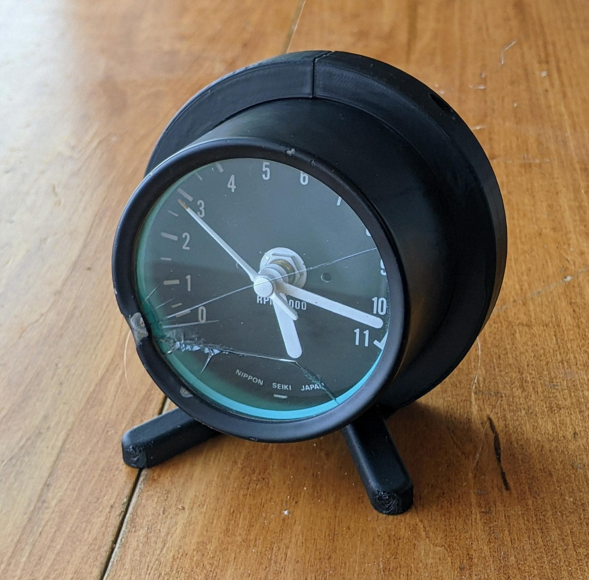 Motorcycle Speedometer / Tach Desktop Clock