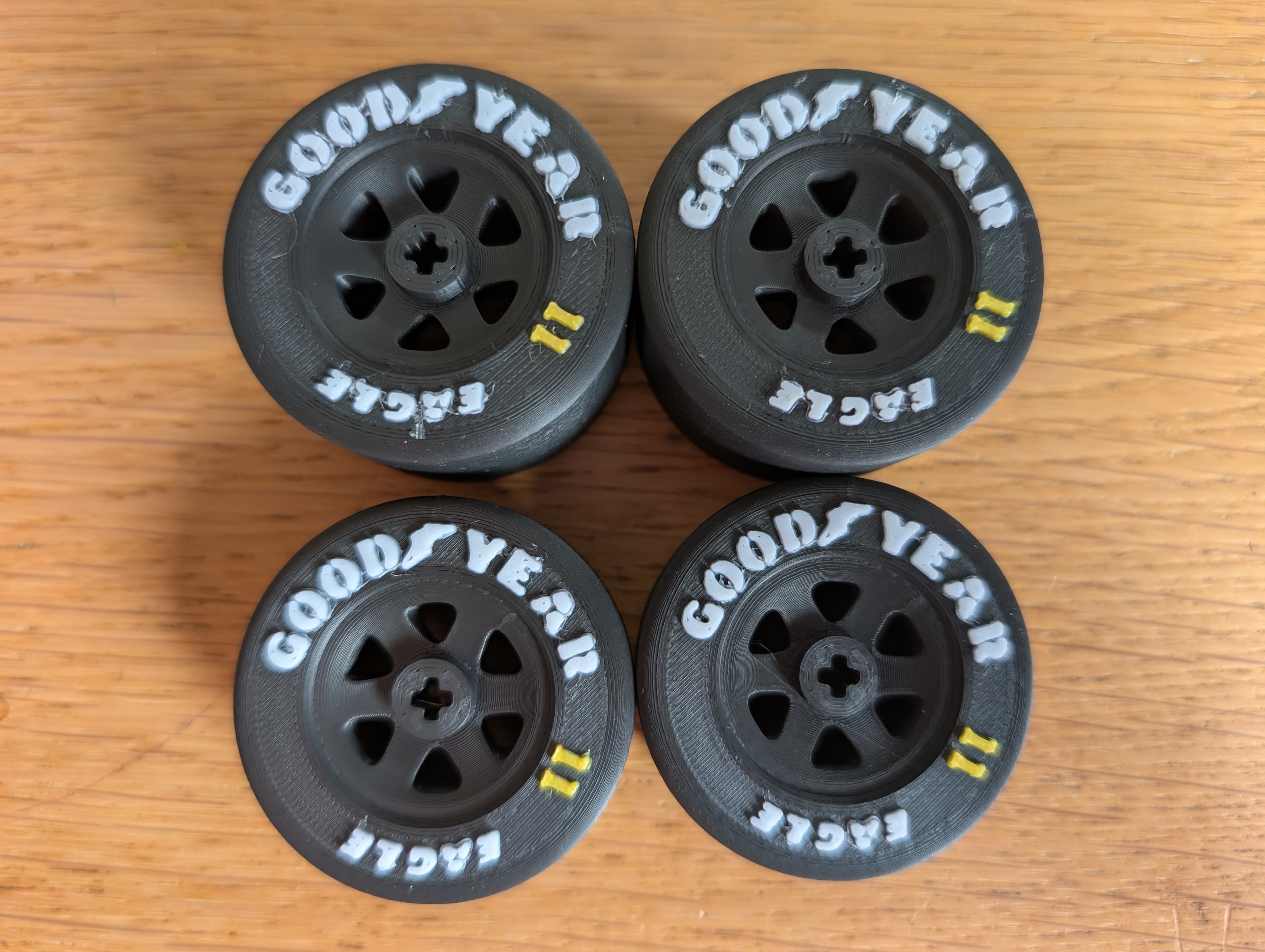 Prost version LEGO set 10330 McLaren Formula 1 car tyres/wheel with logo's