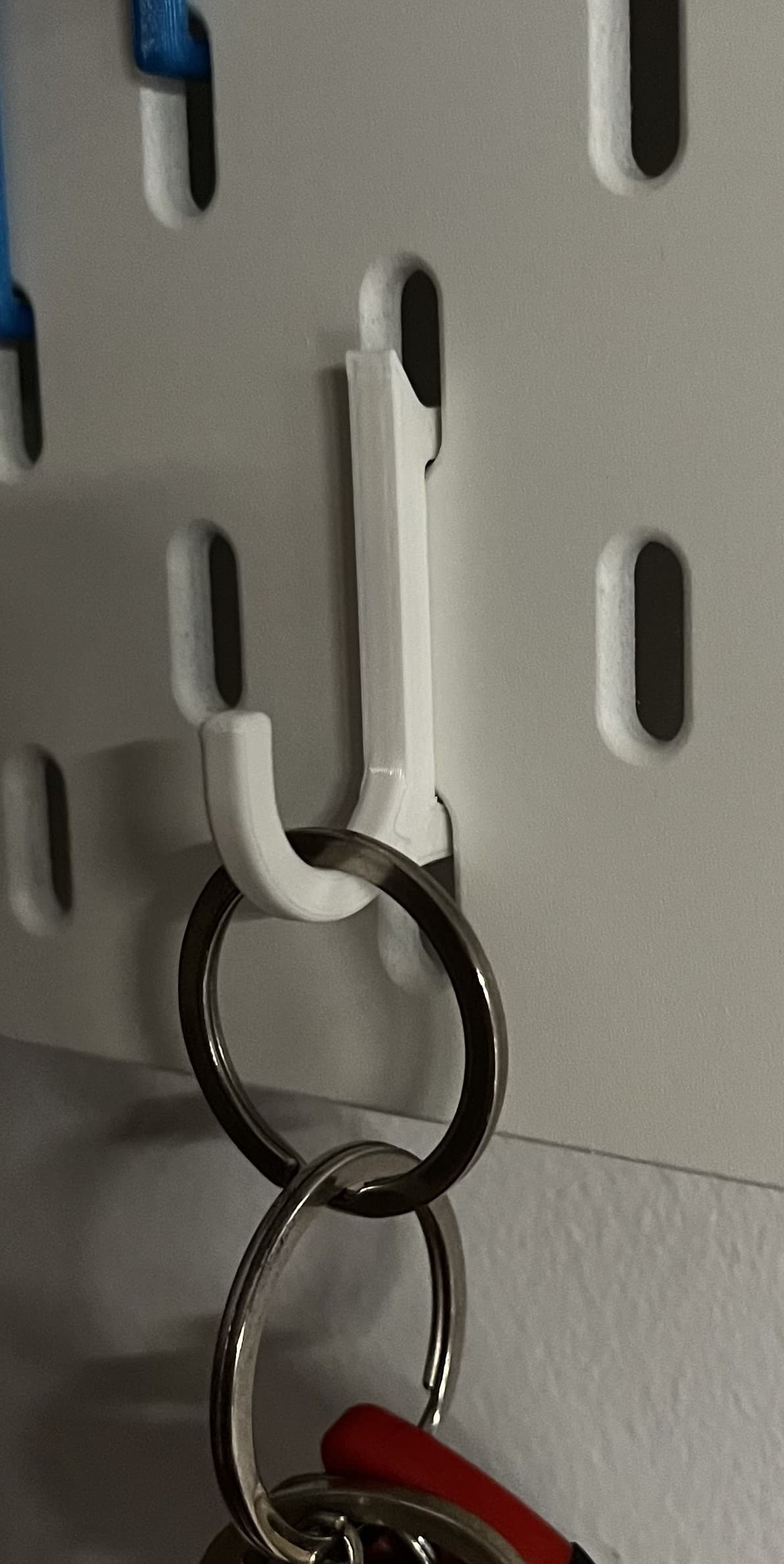 Skadis hook